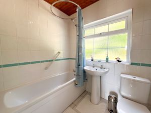 Photo 18- click for photo gallery